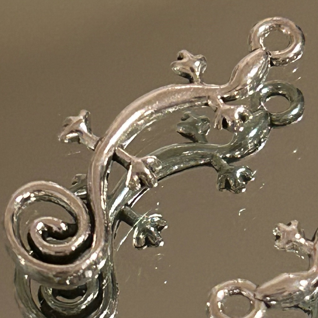 New Silver Lizard Swirl Charms Bracelets, Neck, Necklaces